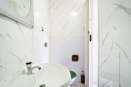 Apartamento para alugar com 47m², 1 quarto e sem vaga Apartamento para alugar com 47m², 1 quarto e sem vagaBanheiro