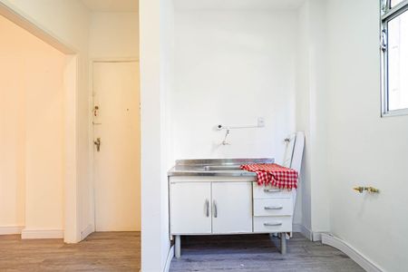 Apartamento para alugar com 47m², 1 quarto e sem vaga Apartamento para alugar com 47m², 1 quarto e sem vagaCozinha