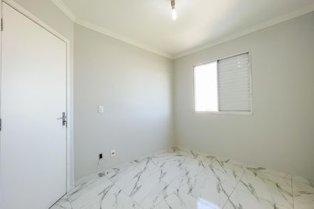 Quarto 2 de casa de condomínio para alugar com 2 quartos, 52m² em São Pedro, Osasco