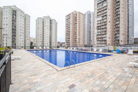 Área comum - Piscina de casa de condomínio para alugar com 2 quartos, 52m² em São Pedro, Osasco