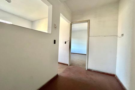 Casa à venda com 300m², 2 quartos e 3 vagas Casa à venda com 300m², 2 quartos e 3 vagasEdícula