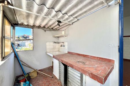 Casa à venda com 300m², 2 quartos e 3 vagas Casa à venda com 300m², 2 quartos e 3 vagasÁrea de Serviço