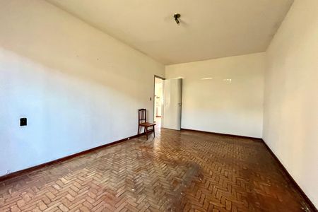 Casa à venda com 300m², 2 quartos e 3 vagas Casa à venda com 300m², 2 quartos e 3 vagasQuarto 1