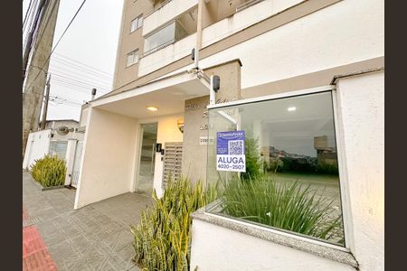 Apartamento para alugar com 62m², 2 quartos e 1 vagaPlaquinha