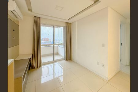 Sala de TV de apartamento para alugar com 2 quartos, 62m² em Pagani, Palhoça