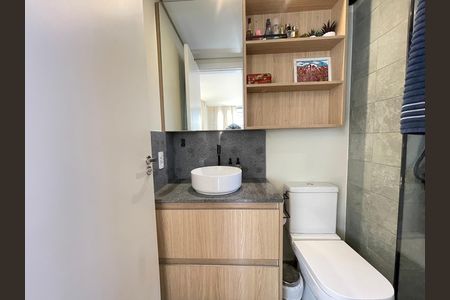 Banheiro de apartamento à venda com 1 quarto, 44m² em Butantã, São Paulo