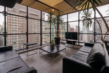 Studio à venda com 42m², 1 quarto e 1 vaga Studio à venda com 42m², 1 quarto e 1 vagaÁrea Comum