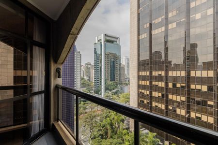 Sacada de kitnet/studio à venda com 1 quarto, 42m² em Itaim Bibi, São Paulo