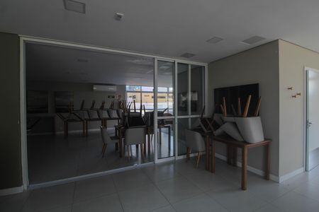 Apartamento à venda com 75m², 3 quartos e 2 vagas Apartamento à venda com 75m², 3 quartos e 2 vagasÁrea comum - Salão de festas
