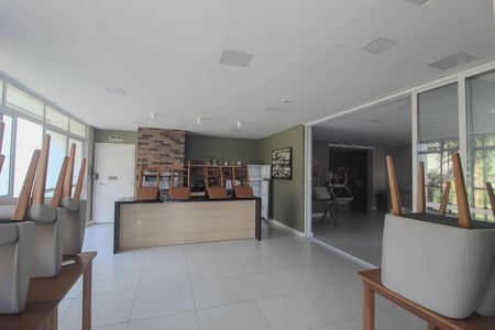 Apartamento à venda com 75m², 3 quartos e 2 vagas Apartamento à venda com 75m², 3 quartos e 2 vagasÁrea comum - Salão de festas
