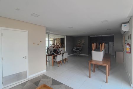 Apartamento à venda com 75m², 3 quartos e 2 vagas Apartamento à venda com 75m², 3 quartos e 2 vagasÁrea comum - Salão de festas