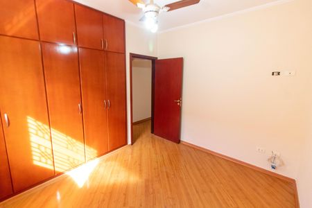 Casa para alugar com 150m², 3 quartos e 2 vagas Casa para alugar com 150m², 3 quartos e 2 vagasQUARTO 2