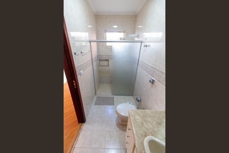 Casa para alugar com 150m², 3 quartos e 2 vagas Casa para alugar com 150m², 3 quartos e 2 vagasBANHEIRO DA SUITE