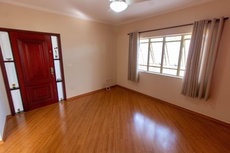SALA de casa para alugar com 3 quartos, 150m² em Vila Santa Isabel, Campinas