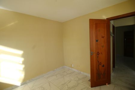 Quarto 2 de casa para alugar com 2 quartos, 80m² em Vista Alegre, Rio de Janeiro