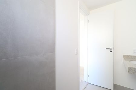 Apartamento à venda com 188m², 4 quartos e 2 vagasBanheiro da Suíte 1