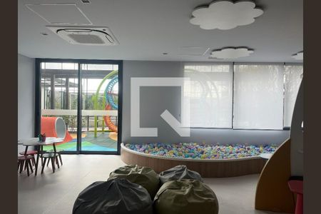 Apartamento à venda com 188m², 4 quartos e 2 vagas Apartamento à venda com 188m², 4 quartos e 2 vagasBrinquedoteca