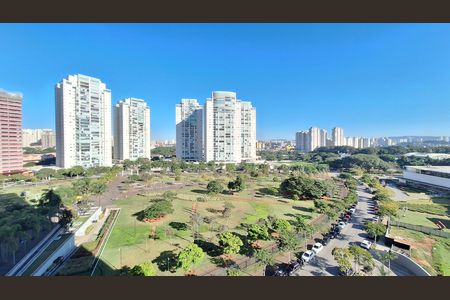Apartamento à venda com 188m², 4 quartos e 2 vagas Apartamento à venda com 188m², 4 quartos e 2 vagasVista
