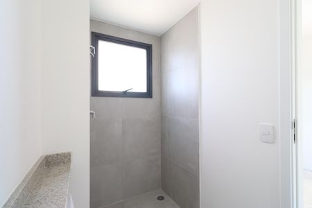 Apartamento à venda com 188m², 4 quartos e 2 vagasBanheiro da Suíte 1