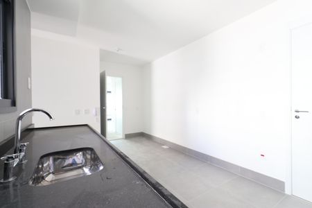 Cozinha e Área de Serviço de apartamento à venda com 4 quartos, 188m² em Jardim das Perdizes, São Paulo