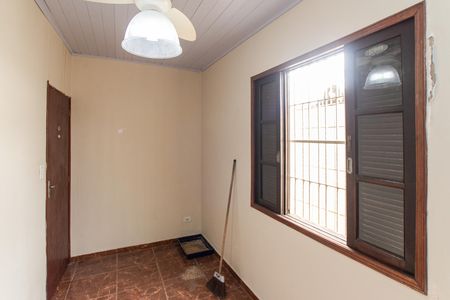 Quarto 2 de casa à venda com 2 quartos, 135m² em Vila Constança, São Paulo