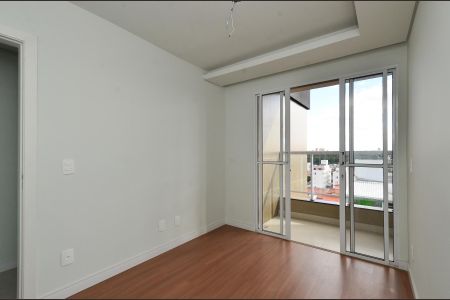 Apartamento à venda com 142m², 3 quartos e 2 vagas Apartamento à venda com 142m², 3 quartos e 2 vagasQuarto 2