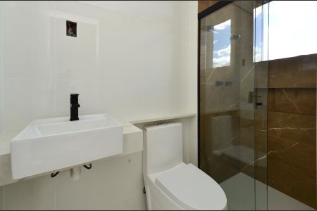 Apartamento à venda com 142m², 3 quartos e 2 vagas Apartamento à venda com 142m², 3 quartos e 2 vagasBanheiro Suíte