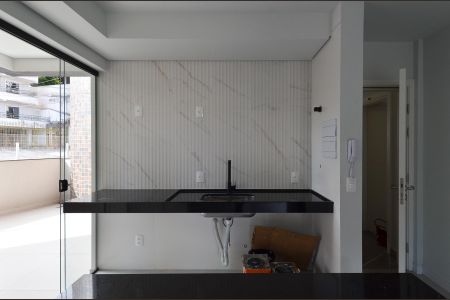 Apartamento à venda com 95m², 3 quartos e 2 vagas Apartamento à venda com 95m², 3 quartos e 2 vagasCozinha