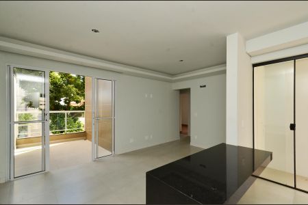 Apartamento à venda com 95m², 3 quartos e 2 vagas Apartamento à venda com 95m², 3 quartos e 2 vagasSala Ambientes