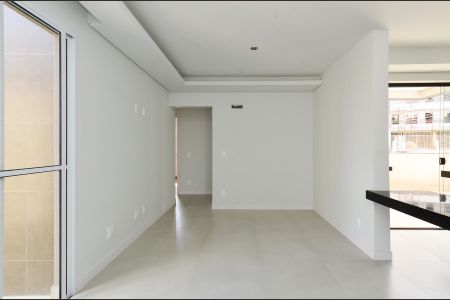 Apartamento à venda com 95m², 3 quartos e 2 vagas Apartamento à venda com 95m², 3 quartos e 2 vagasSala Ambientes