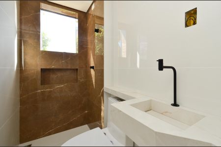 Apartamento à venda com 95m², 3 quartos e 2 vagas Apartamento à venda com 95m², 3 quartos e 2 vagasBanheiro Social
