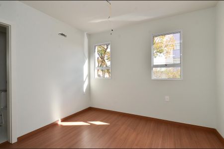 Apartamento à venda com 124m², 3 quartos e 2 vagas Apartamento à venda com 124m², 3 quartos e 2 vagasSuíte