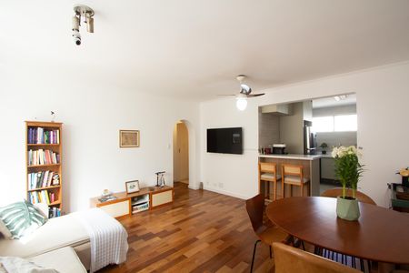 Sala de apartamento para alugar com 2 quartos, 82m² em Vila Nova Conceição, São Paulo