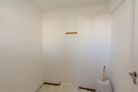 Apartamento para alugar com 82m², 2 quartos e 1 vaga Apartamento para alugar com 82m², 2 quartos e 1 vagaQuarto de Serviço
