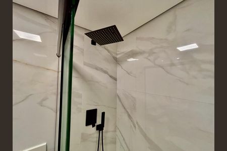 Apartamento à venda com 231m², 3 quartos e 2 vagas Apartamento à venda com 231m², 3 quartos e 2 vagasSuite 2 Banheiro