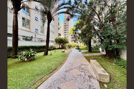 Apartamento à venda com 231m², 3 quartos e 2 vagas