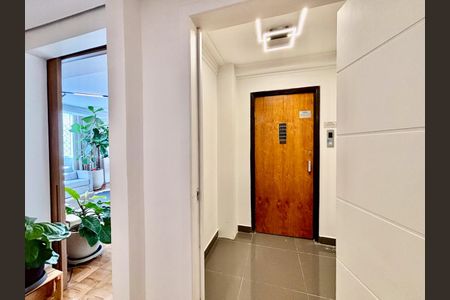 Apartamento à venda com 231m², 3 quartos e 2 vagas