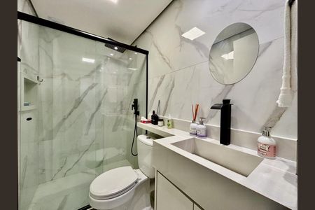 Apartamento à venda com 231m², 3 quartos e 2 vagas Apartamento à venda com 231m², 3 quartos e 2 vagasSuite 1 Banheiro