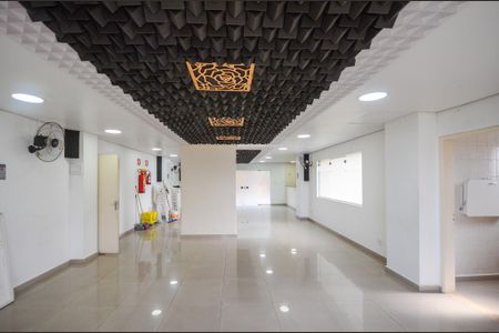 Apartamento para alugar com 50m², 1 quarto e 1 vaga Apartamento para alugar com 50m², 1 quarto e 1 vagaÁrea comum - Salão de festas