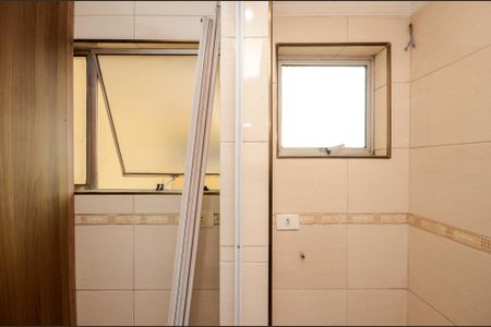 Apartamento para alugar com 50m², 1 quarto e 1 vaga Apartamento para alugar com 50m², 1 quarto e 1 vagaÁrea de Serviço - Janela