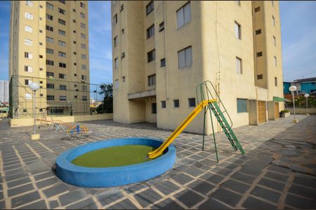 Apartamento para alugar com 50m², 1 quarto e 1 vaga Apartamento para alugar com 50m², 1 quarto e 1 vagaÁrea comum - Playground