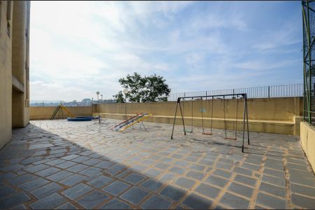 Apartamento para alugar com 50m², 1 quarto e 1 vaga Apartamento para alugar com 50m², 1 quarto e 1 vagaÁrea comum - Playground