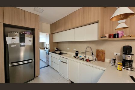 Casa para alugar com 140m², 2 quartos e 2 vagas Casa para alugar com 140m², 2 quartos e 2 vagasCozinha