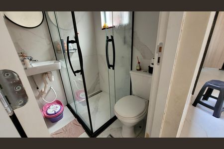 Banheiro de casa para alugar com 2 quartos, 140m² em Jardim Americano, Itaquaquecetuba