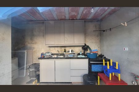 Área de Serviço de casa para alugar com 2 quartos, 140m² em Jardim Americano, Itaquaquecetuba