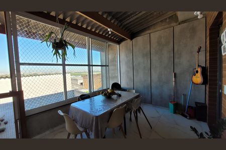 Casa para alugar com 140m², 2 quartos e 2 vagas Casa para alugar com 140m², 2 quartos e 2 vagasSala Jantar