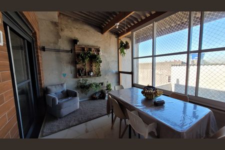 Sala Jantar de casa para alugar com 2 quartos, 140m² em Jardim Americano, Itaquaquecetuba
