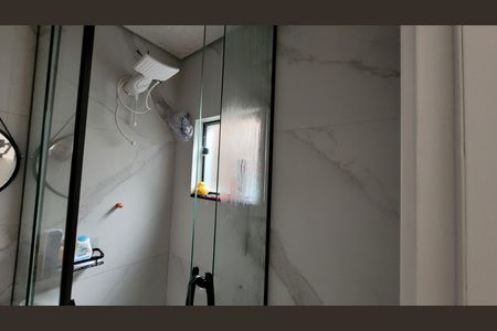 Casa para alugar com 140m², 2 quartos e 2 vagas Casa para alugar com 140m², 2 quartos e 2 vagasBanheiro