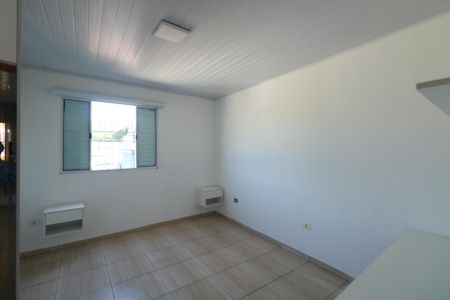 Casa à venda com 200m², 2 quartos e 1 vaga Casa à venda com 200m², 2 quartos e 1 vagaCasa 02