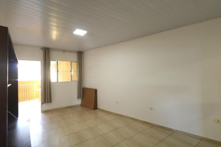 Casa à venda com 200m², 2 quartos e 1 vaga Casa à venda com 200m², 2 quartos e 1 vagaCasa 02